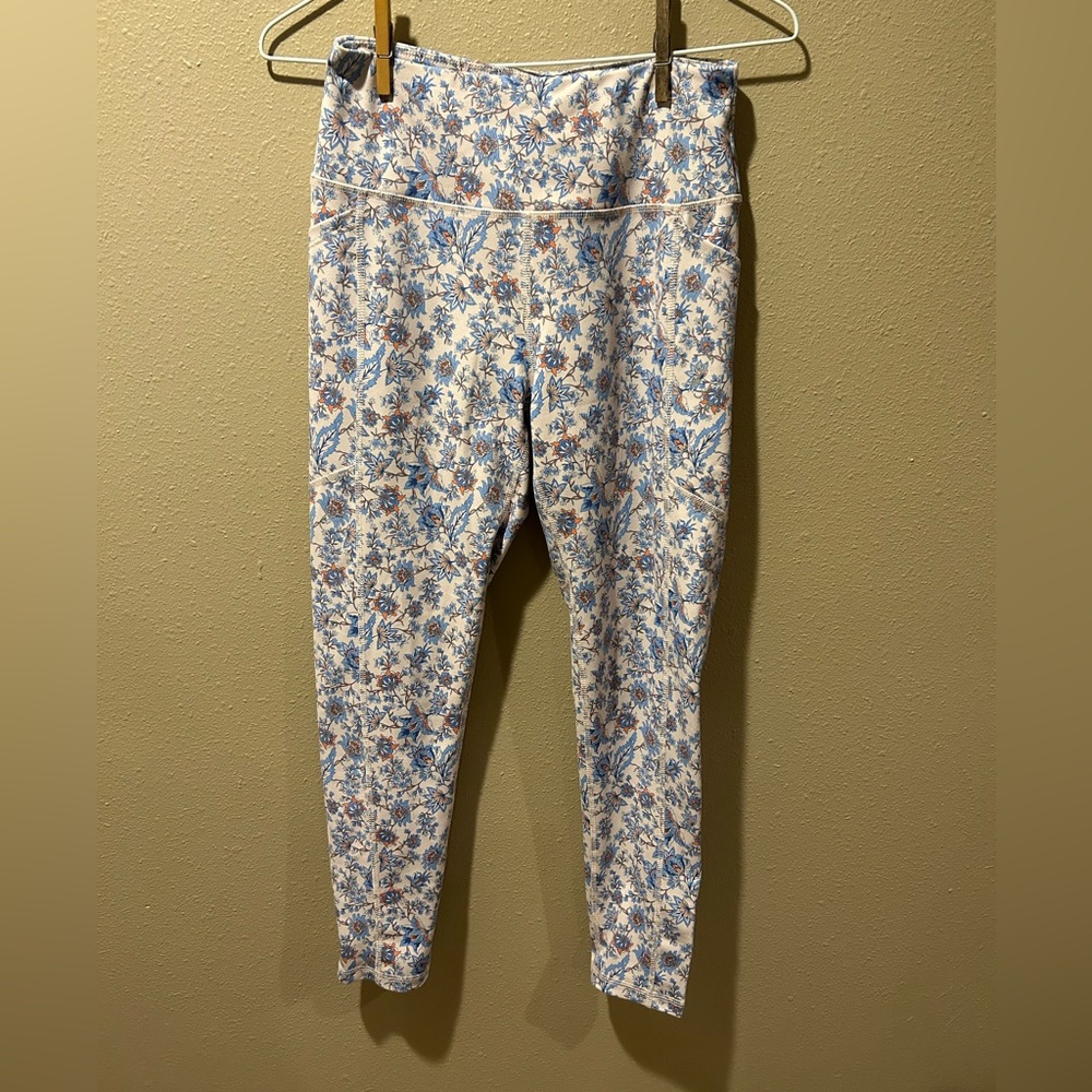 BCBGeneration Leggings